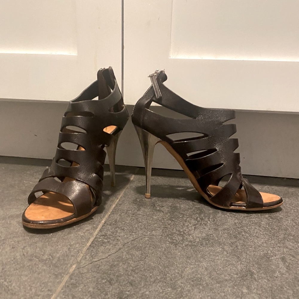 Giuseppe zanotti black heel